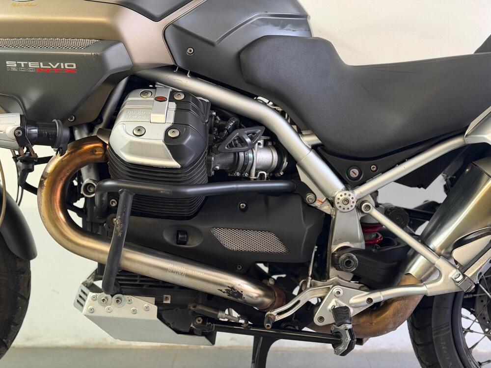 Moto Guzzi Stelvio 1200 NTX (2009 - 10) (11)