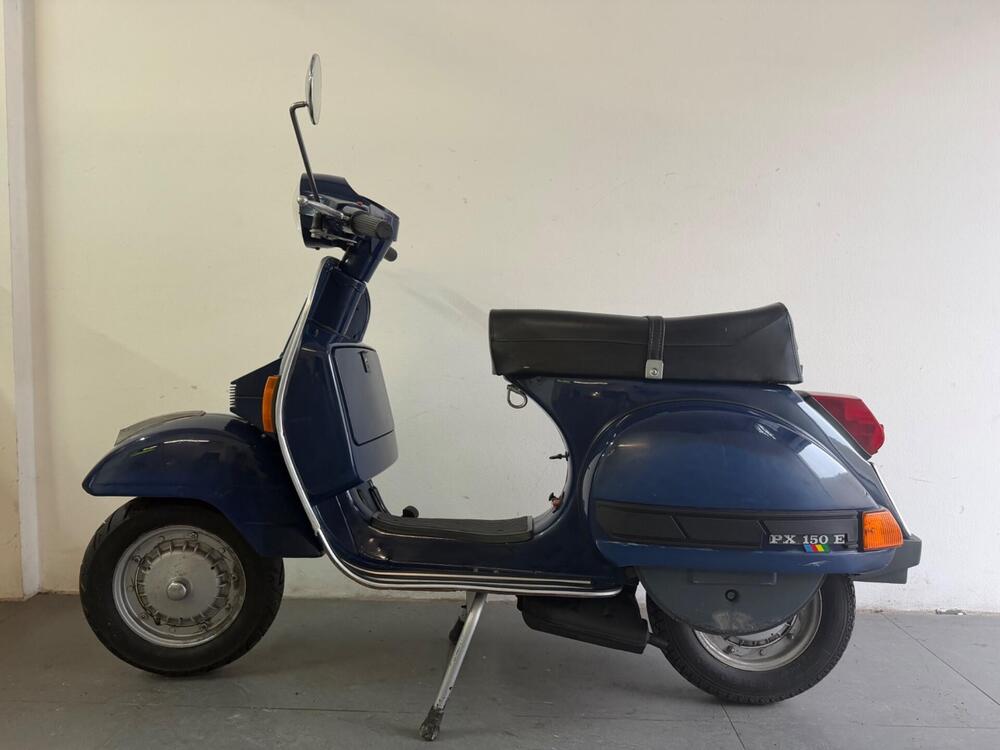 Piaggio Vespa 150 PX (1980 - 00) (2)