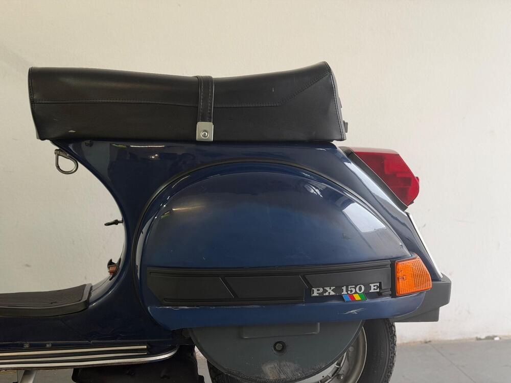 Piaggio Vespa 150 PX (1980 - 00) (4)