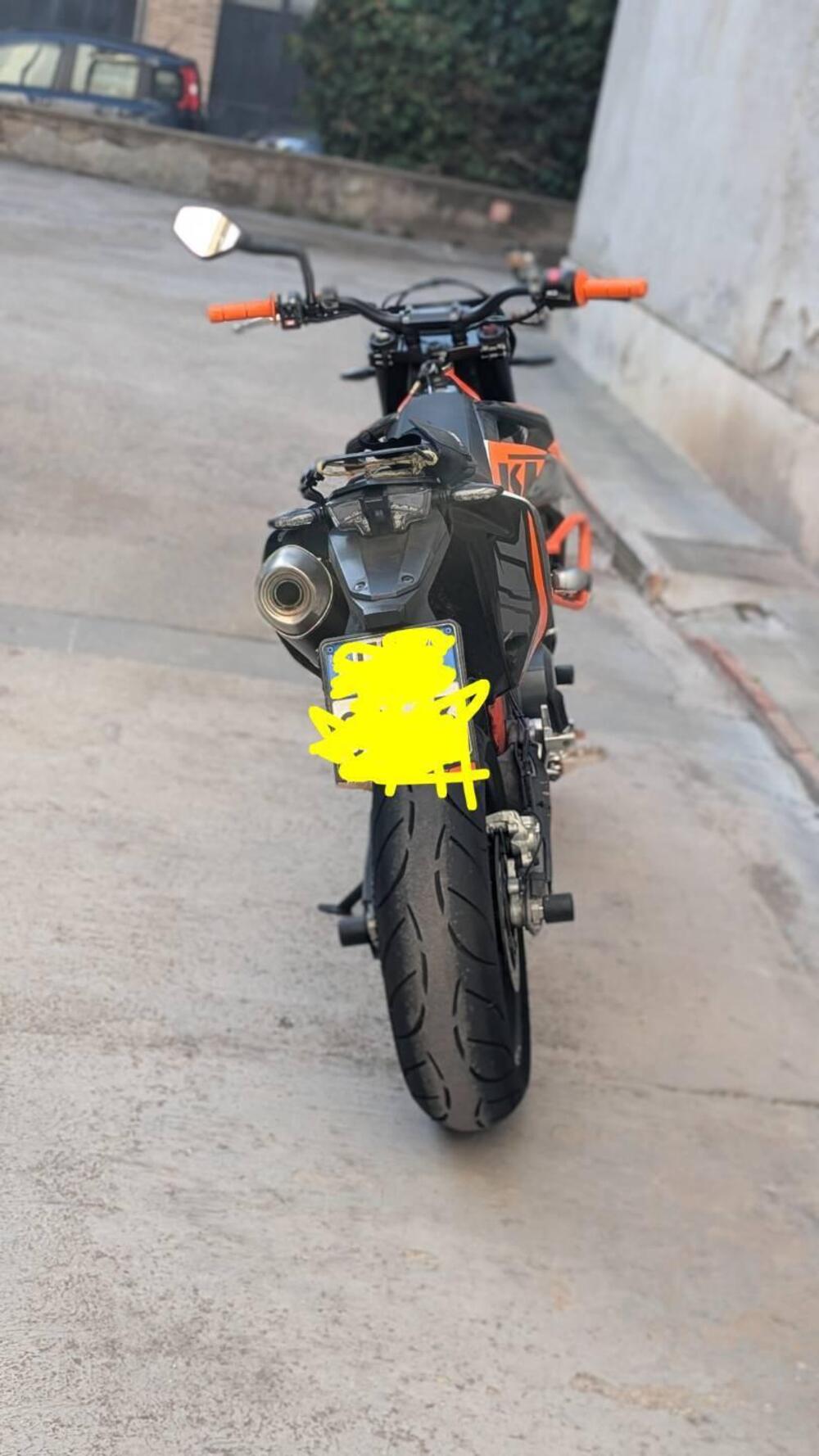 KTM 690 SMC R (2019 - 20) (3)