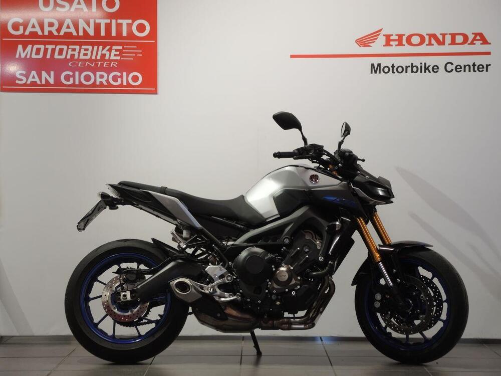Yamaha MT-09 SP (2021 - 23) (3)