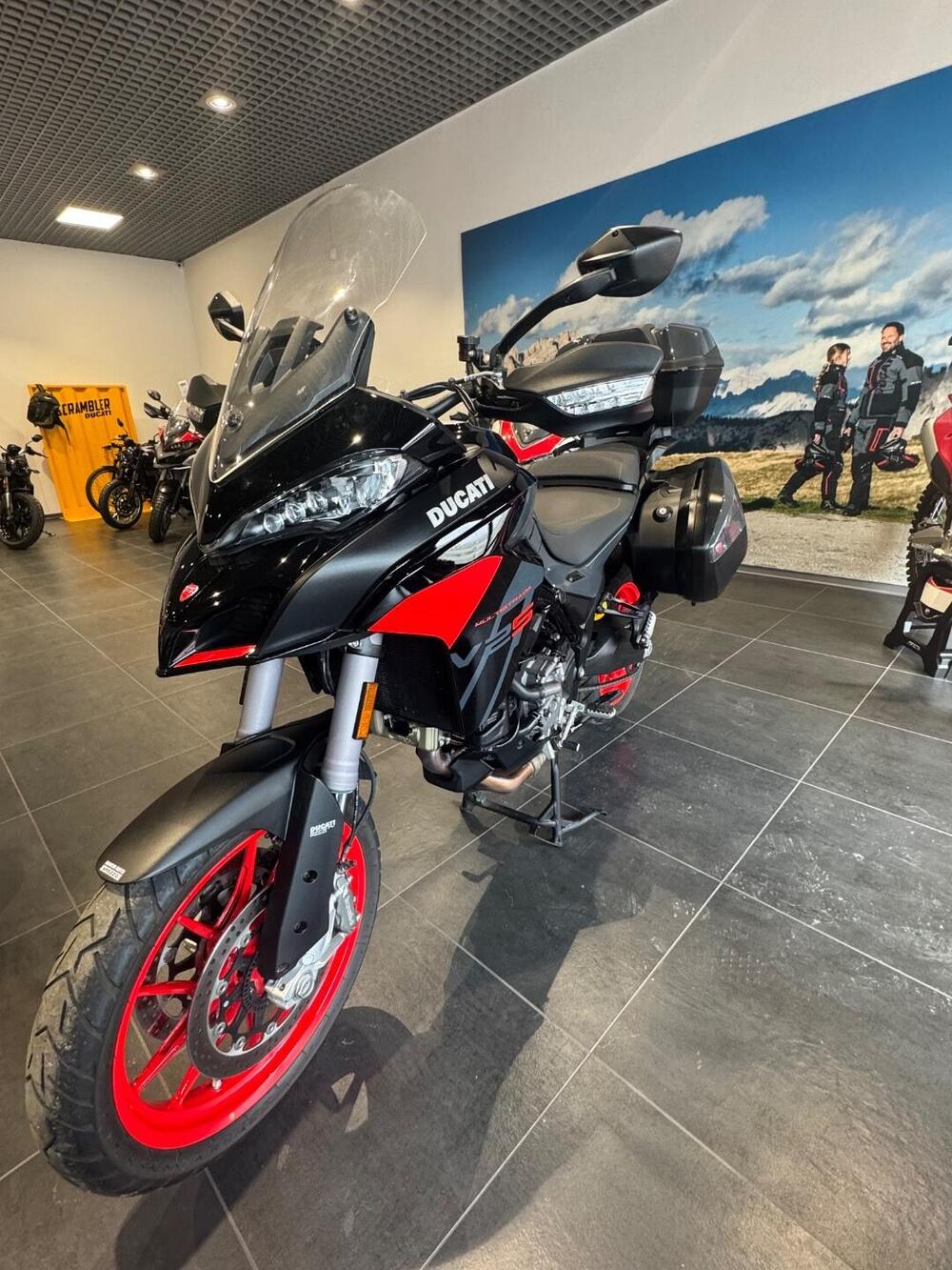 Ducati Multistrada V2 S (2022 - 24) (2)