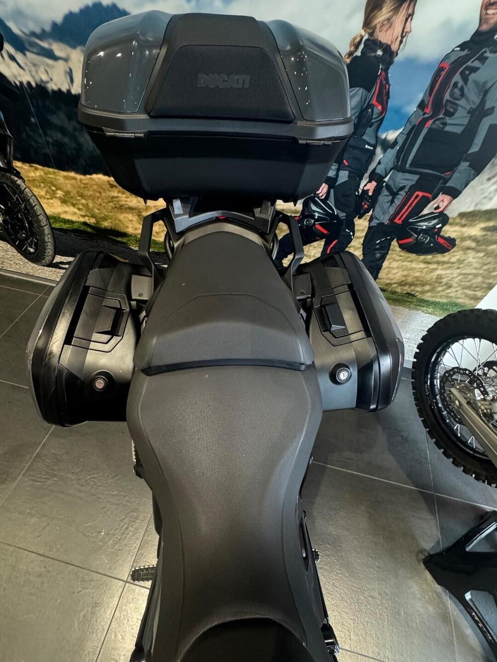 Ducati Multistrada V2 S (2022 - 24) (9)