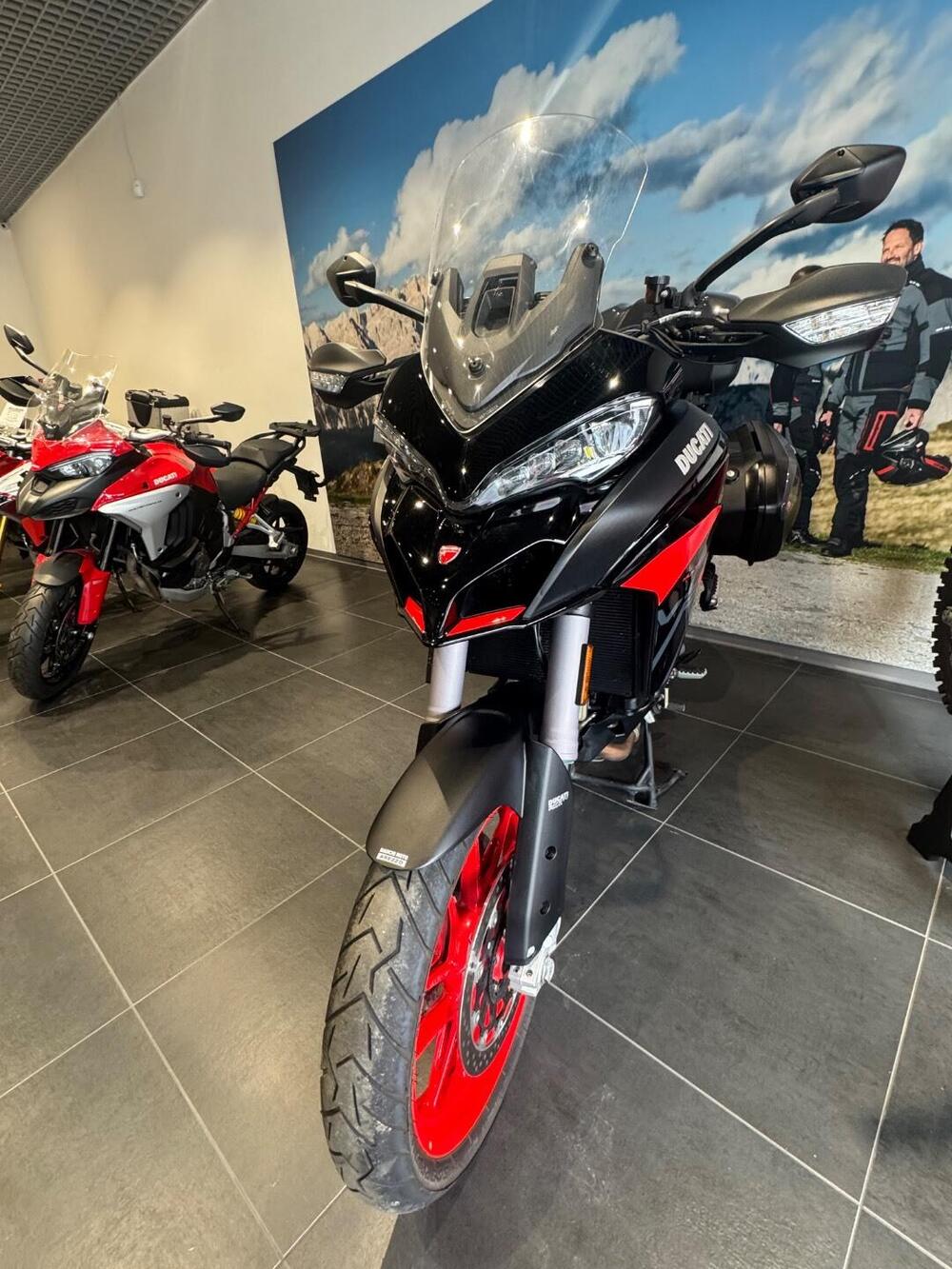 Ducati Multistrada V2 S (2022 - 24) (20)