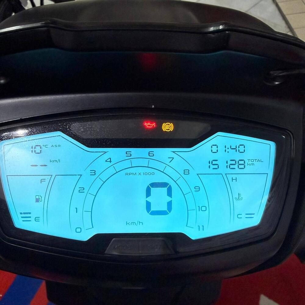 Piaggio Medley 125 S ABS (2021 - 24) (4)