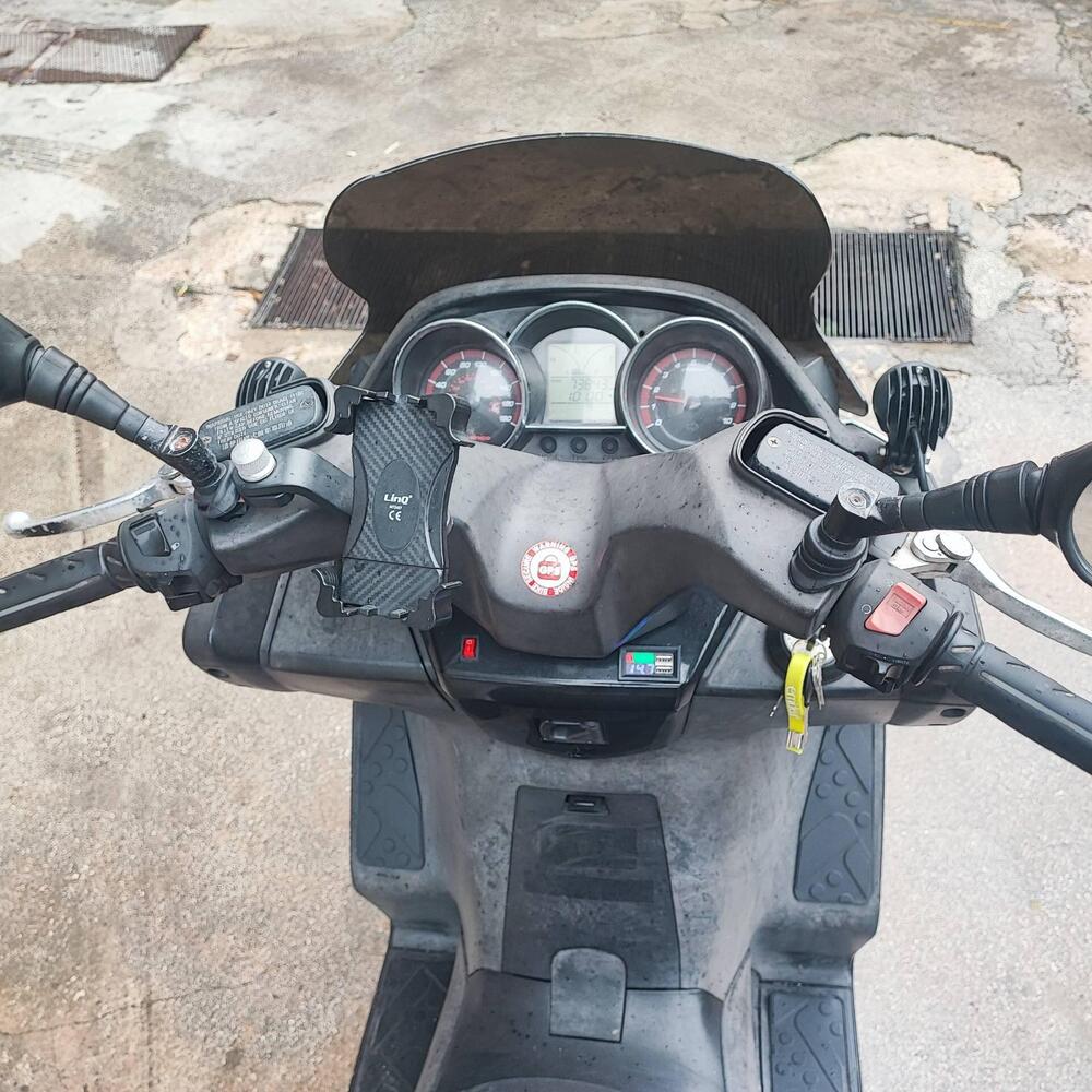 Kymco Downtown 300i ABS (2009 - 17) (3)