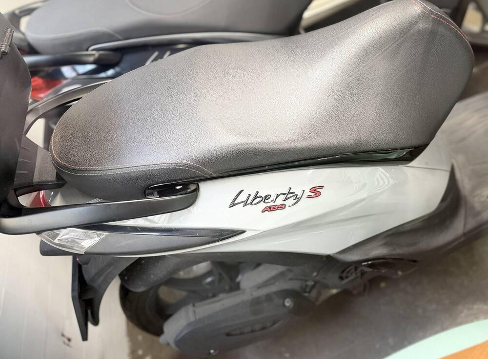 Piaggio Liberty 125 3V S ABS (2021 - 24) (4)