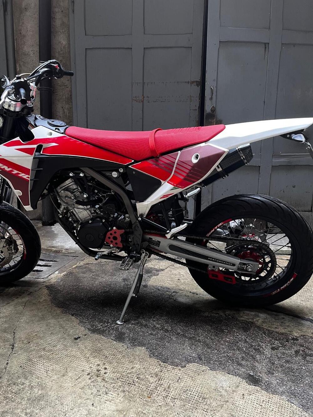 Fantic Motor XMF 125 Motard Performance 4T (2023 - 24)