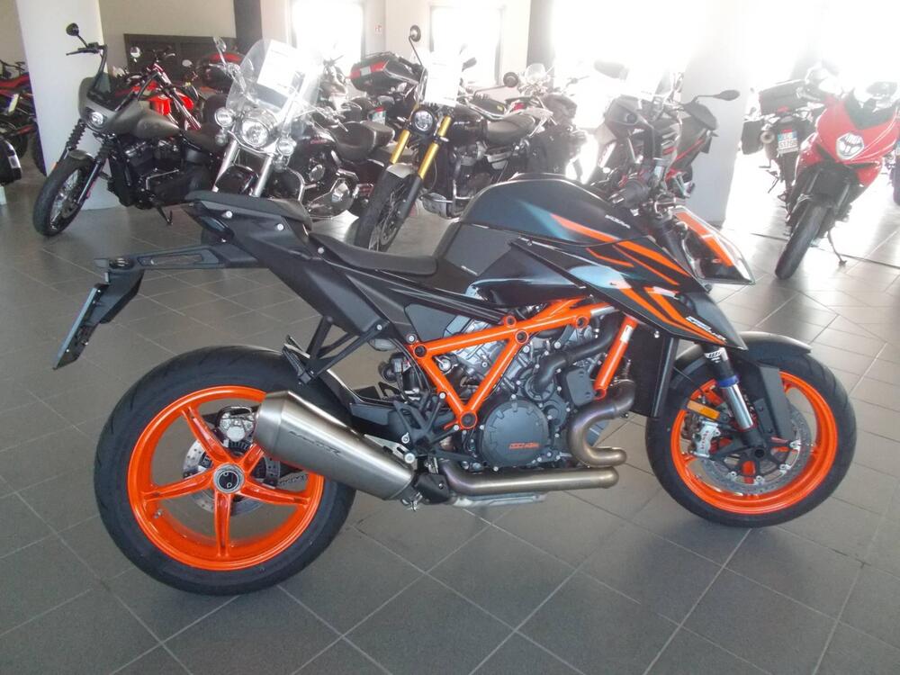 KTM 1290 Super Duke R EVO (2022 - 23) (2)