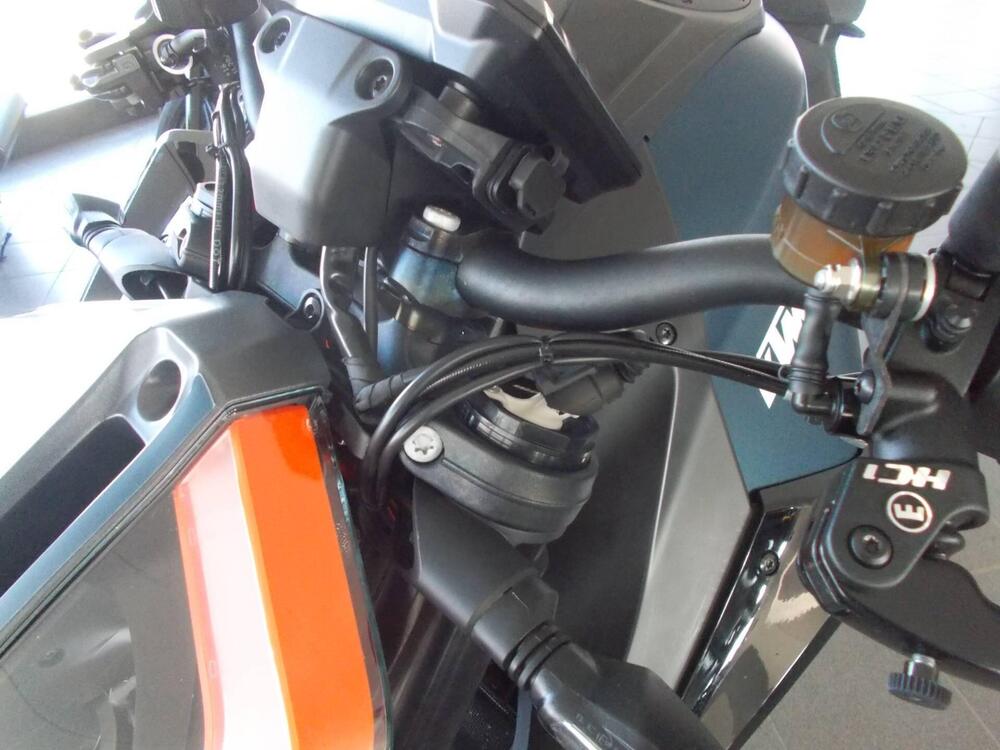 KTM 1290 Super Duke R EVO (2022 - 23) (5)