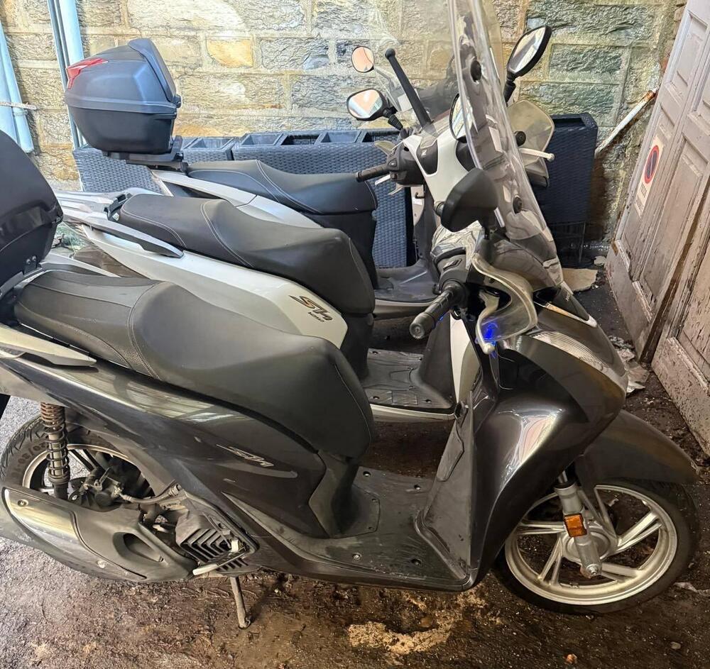 Honda SH 125i (2020 - 23) (2)