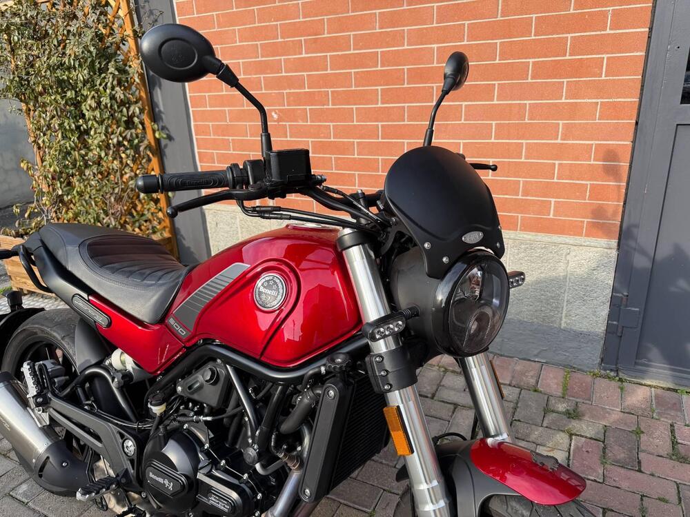 Benelli Leoncino 500 (2021 - 25) (3)