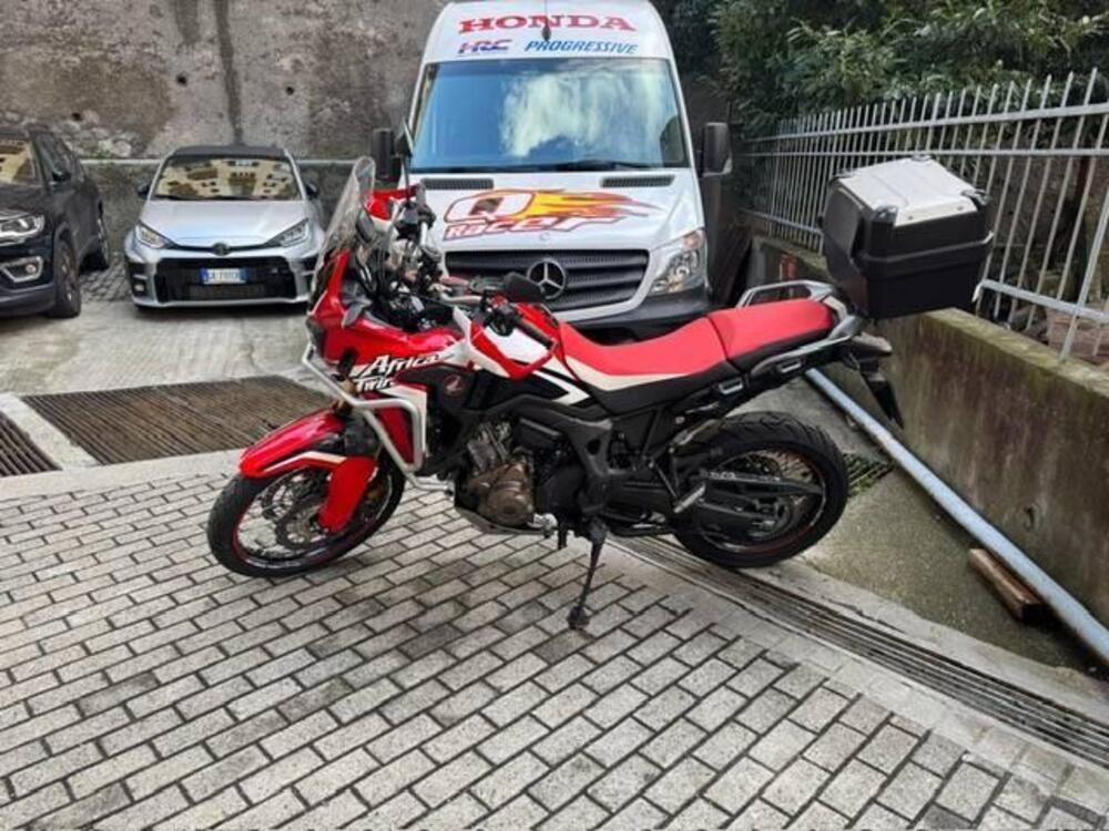 Honda Africa Twin CRF 1000L DCT ABS Travel Edition (2016 - 17) (2)