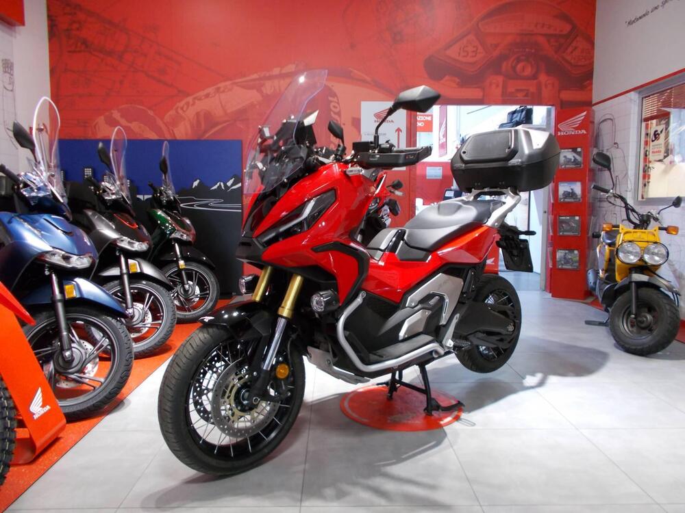 Honda X-ADV 750 DCT Adventure (2021 - 24) (2)