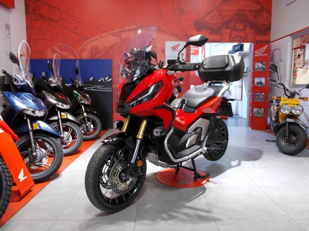 Honda X-ADV 750 DCT Adventure (2021 - 24) (3)