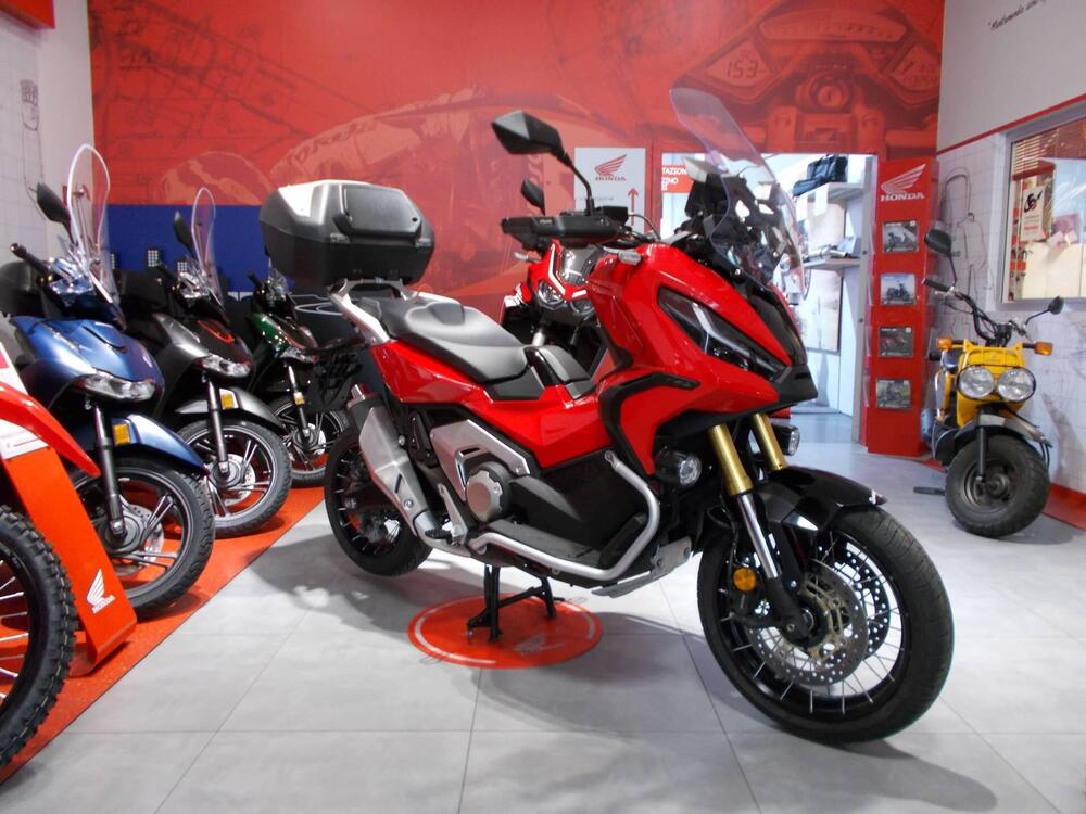 Honda X-ADV 750 DCT Adventure (2021 - 24) (9)