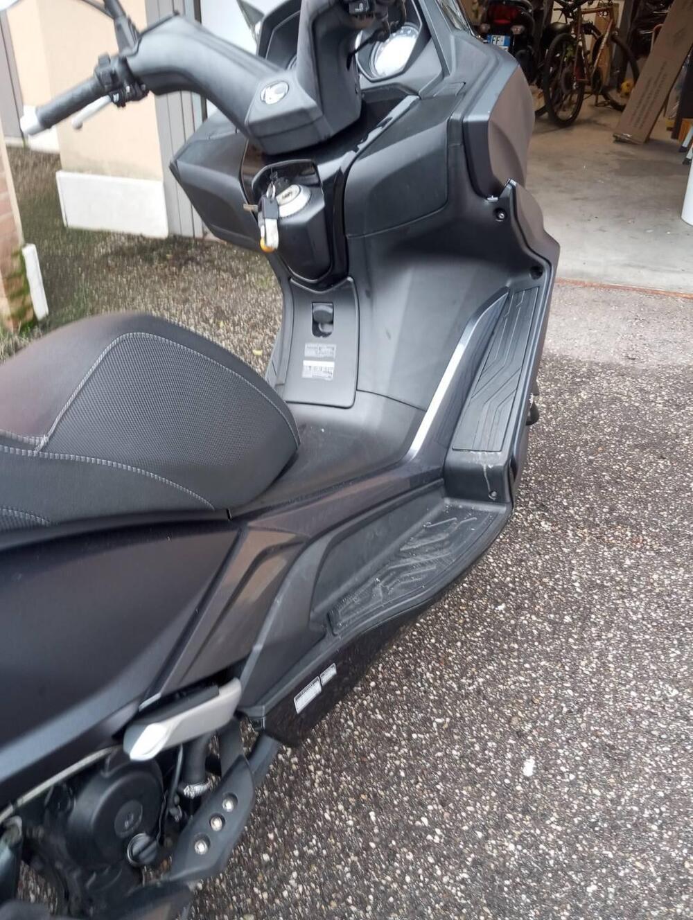 Kymco Downtown 350i ABS (2016 - 20) (11)
