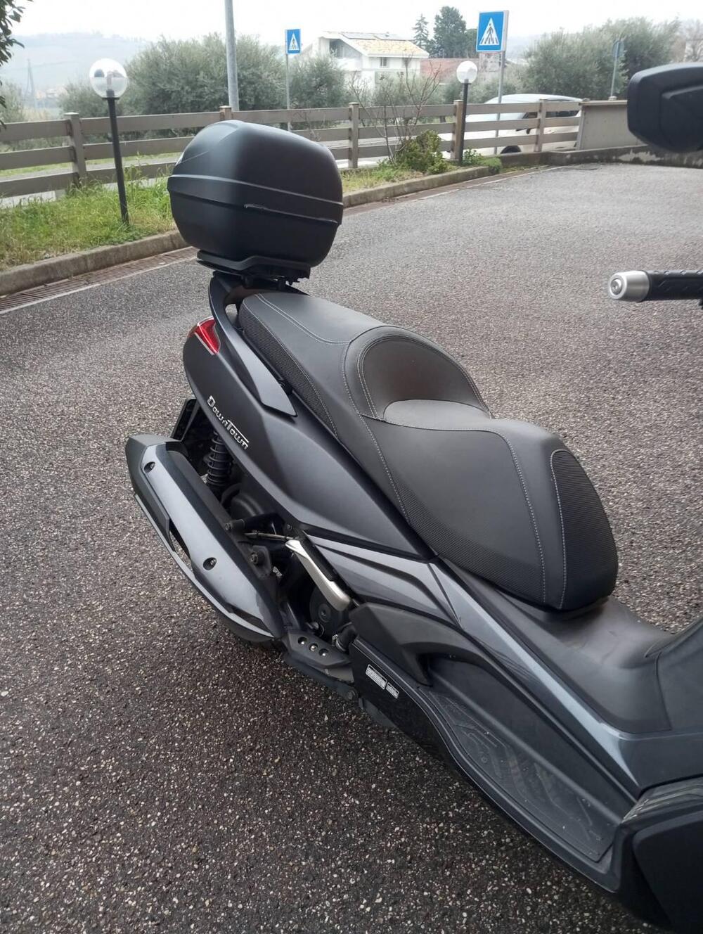 Kymco Downtown 350i ABS (2016 - 20) (13)