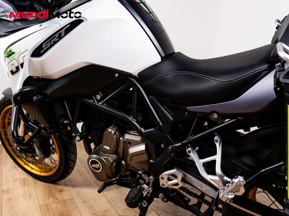 QJ Motor SRT 700 X (2024 - 25) (10)