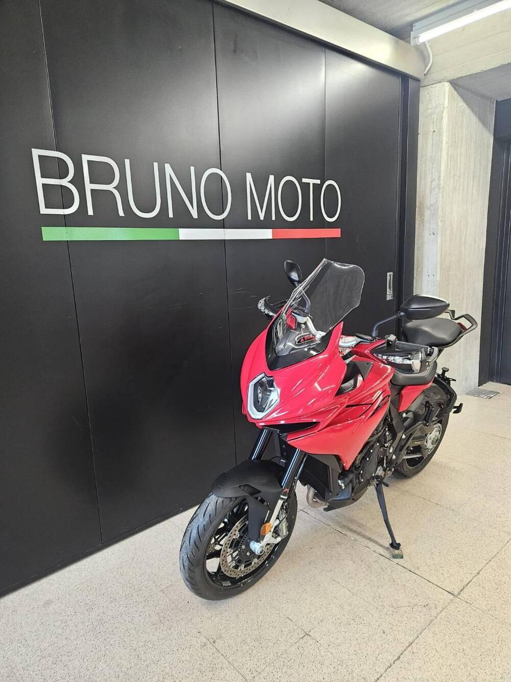 MV Agusta Turismo Veloce 800 Rosso (2021 - 23) (4)