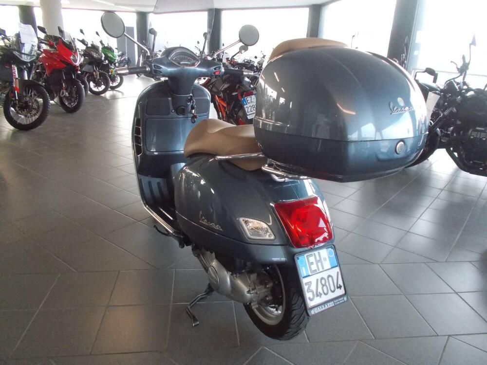 Vespa GTS 300 (2017 - 18) (4)