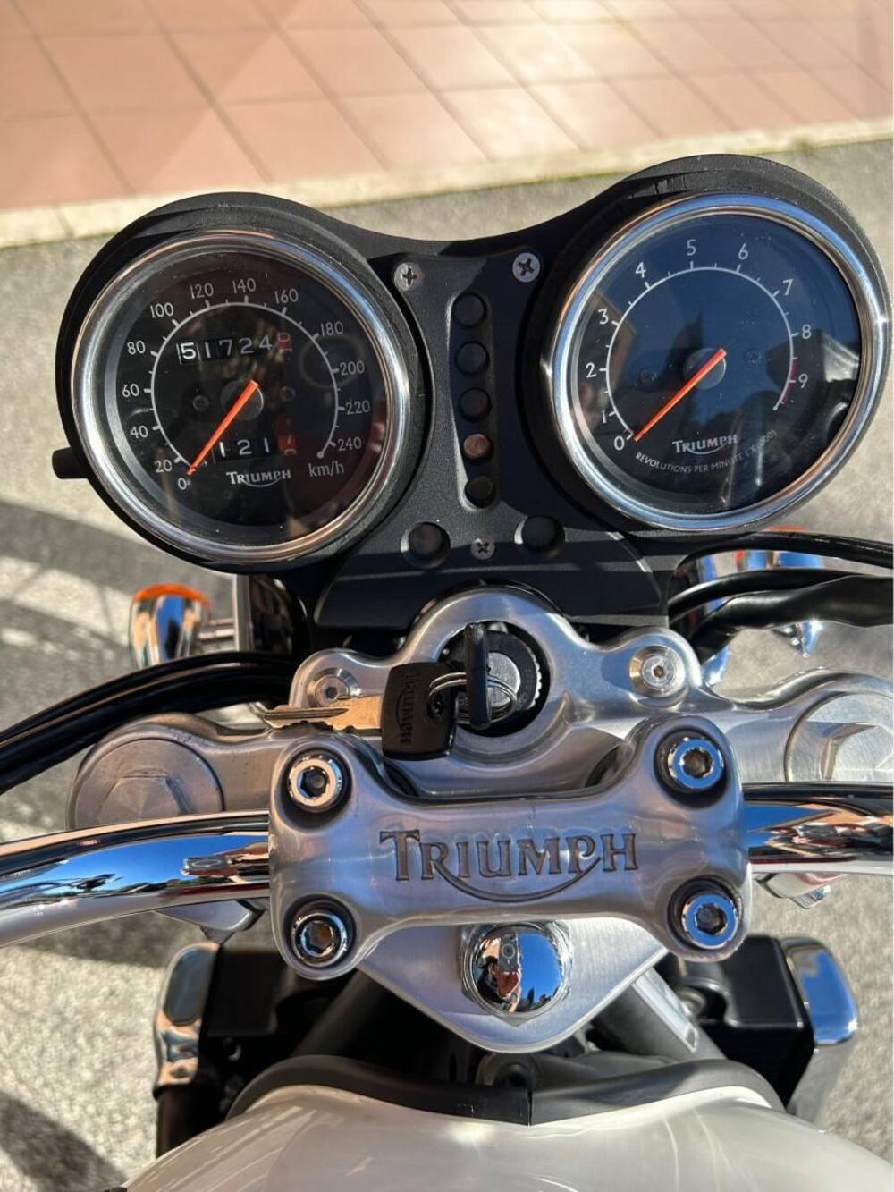 Triumph Thunderbird 900 (2002) (9)