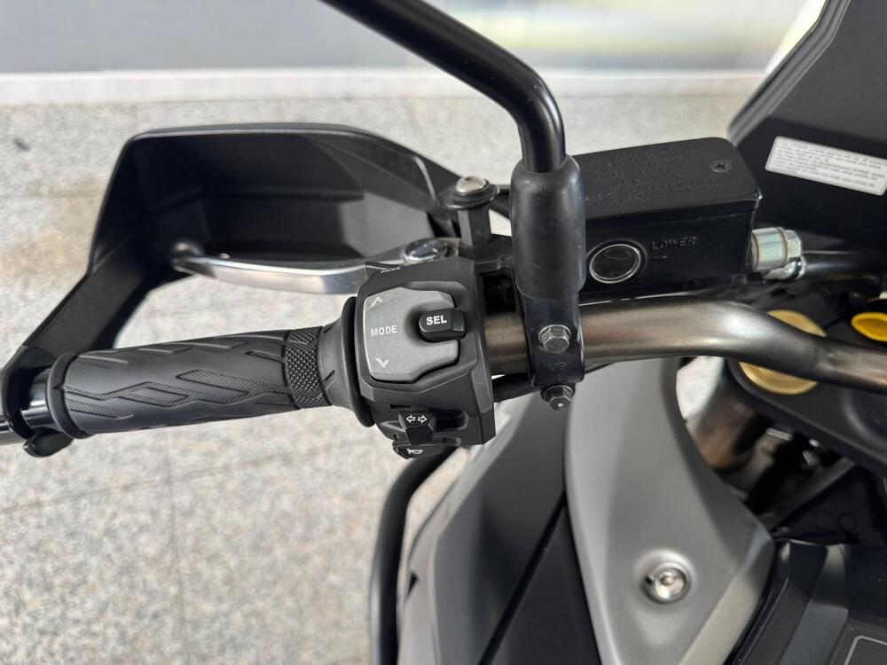 Suzuki V-Strom 1000 ABS (2014 - 17) (8)