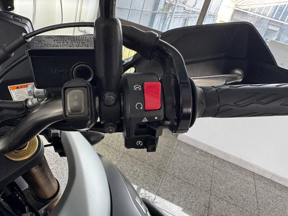 Suzuki V-Strom 1000 ABS (2014 - 17) (9)