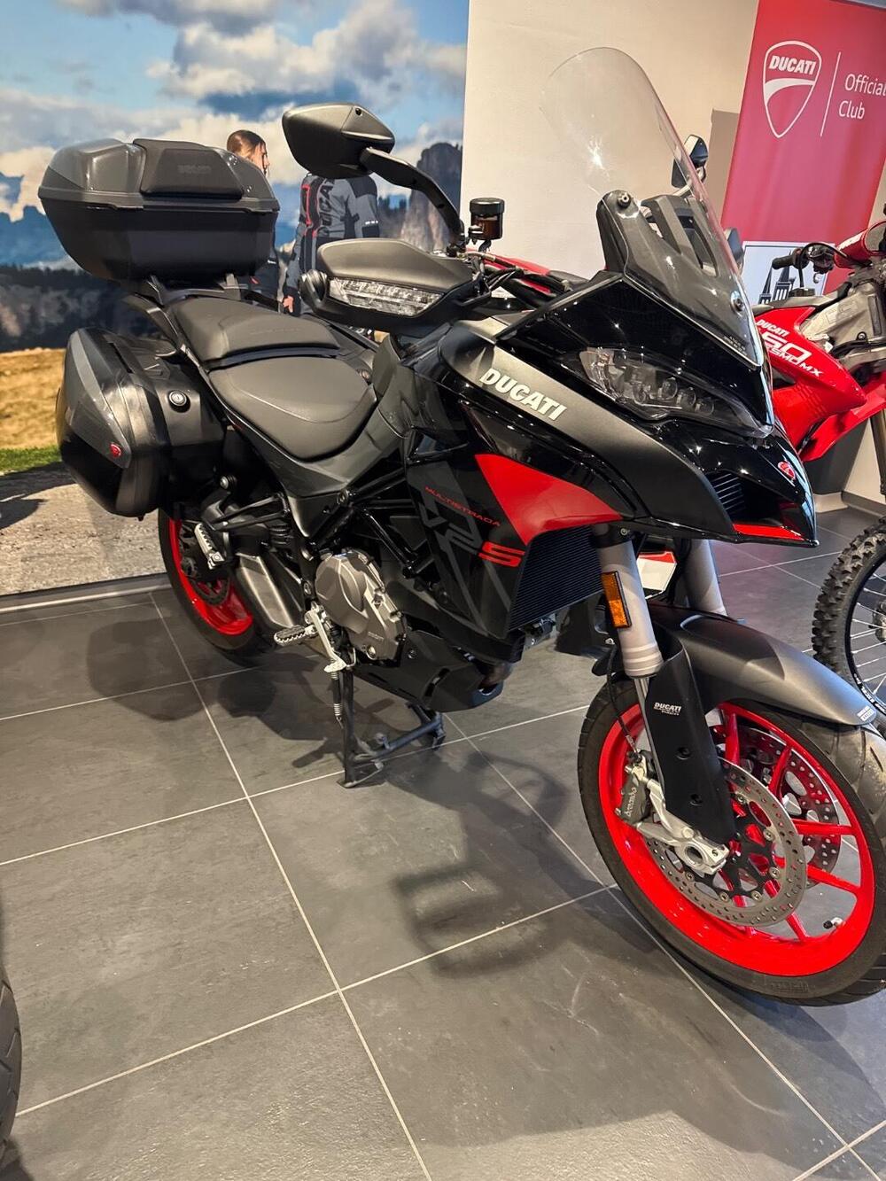 Ducati Multistrada V2 S (2022 - 24)