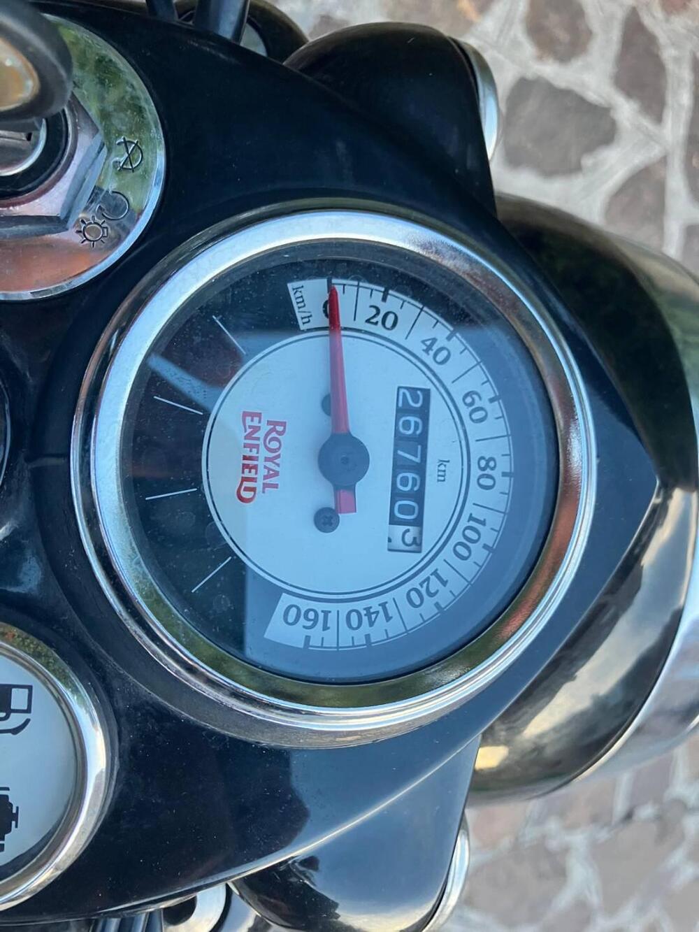 Royal Enfield Classic 500 EFI - Chrome (2017 - 20) (6)