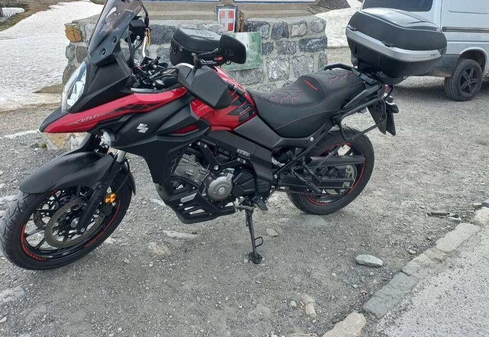 Suzuki V-Strom 650 (2021 - 25) (2)