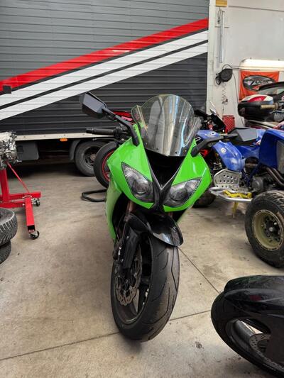 Kawasaki Ninja 1000 ZX-10R (2008 - 09) usata