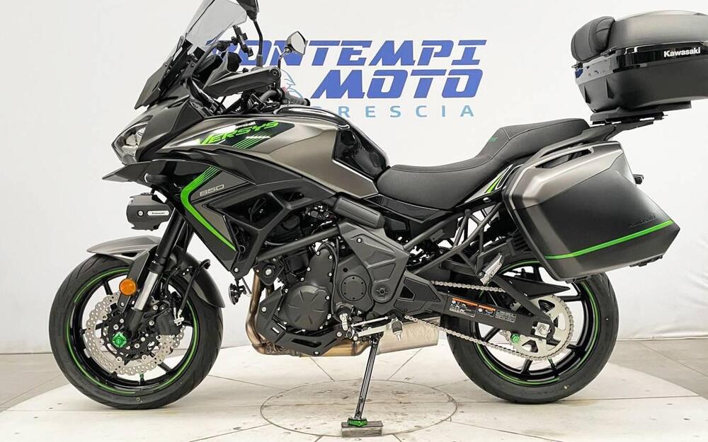 Kawasaki Versys 650 Grand Tourer (2025 - 26) (2)