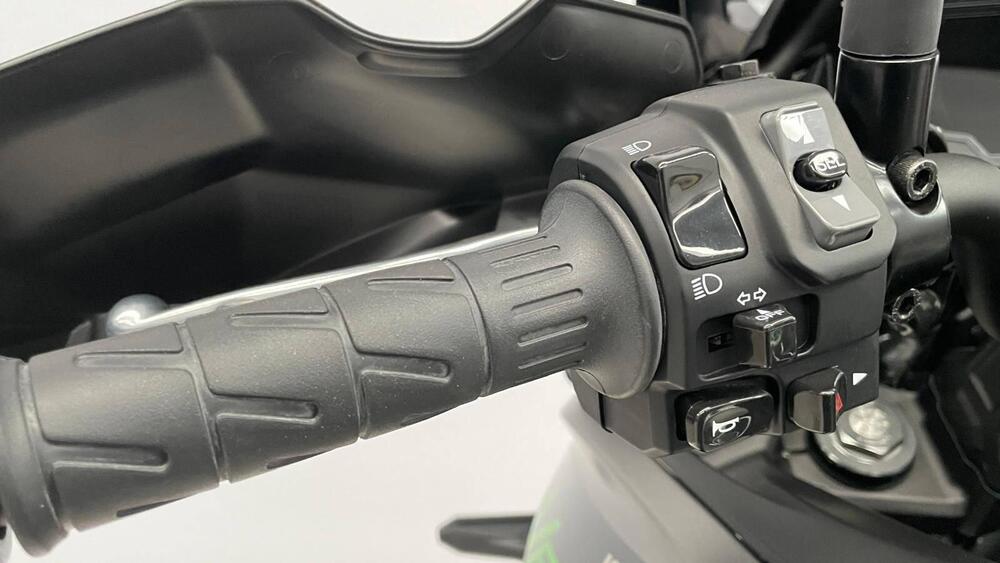Kawasaki Versys 650 Grand Tourer (2025 - 26) (10)