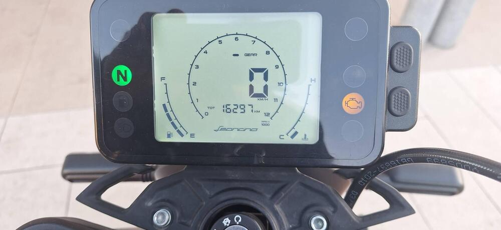 Benelli Leoncino 125 (2022 - 25) (3)