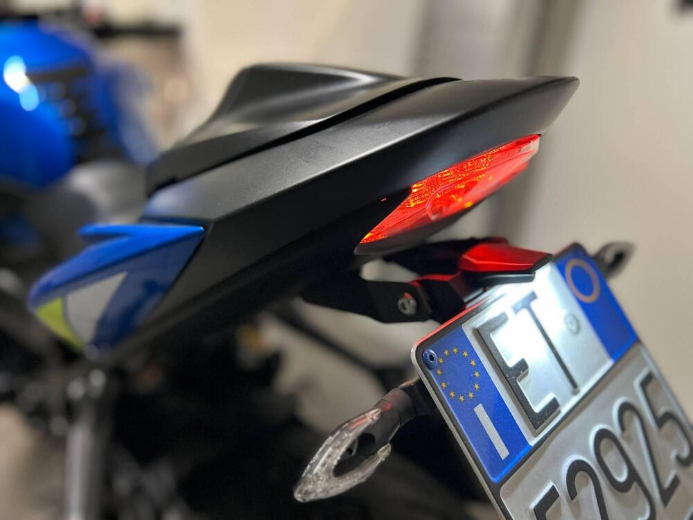 Suzuki GSX S 750 Yugen (2018 - 20) (8)