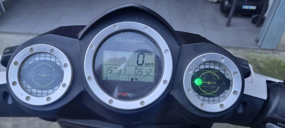 Malaguti F12 Phantom 50 R Liquid Cooled (2008 - 11) (2)