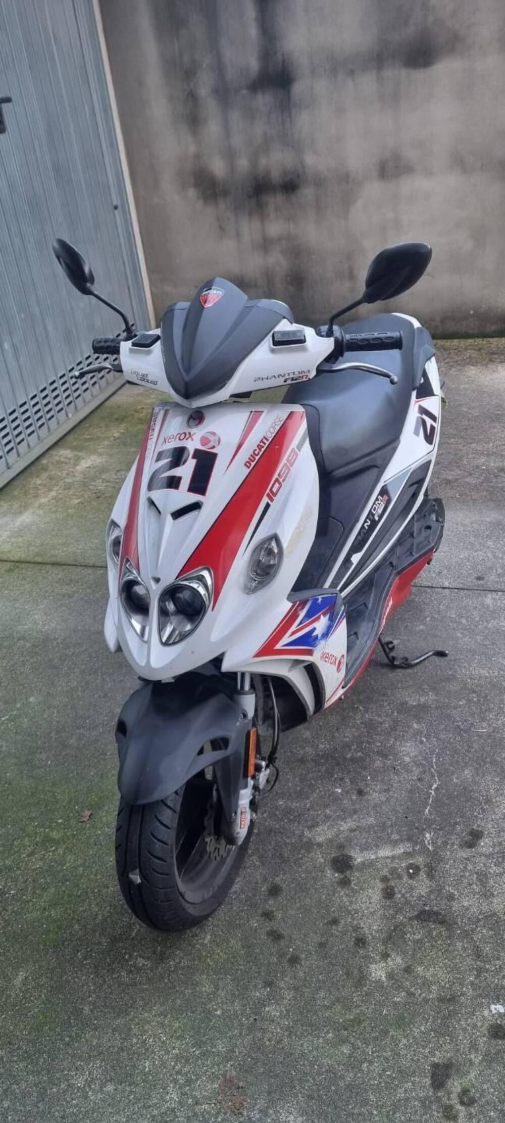 Malaguti F12 Phantom 50 R Liquid Cooled (2008 - 11) (6)