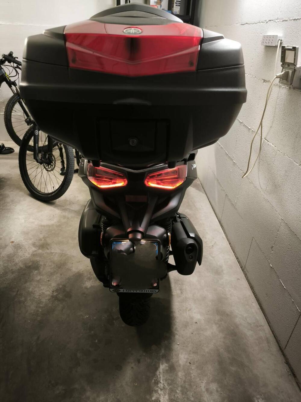 Yamaha X-Max 300 Tech Max (2025 - 26) (5)