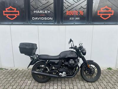 Moto Guzzi V7 III Stone (2017 - 20) usata