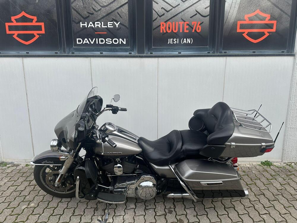 Harley-Davidson 1690 Electra Glide Ultra Limited Low (2014 - 16) - FLHTKL (9)