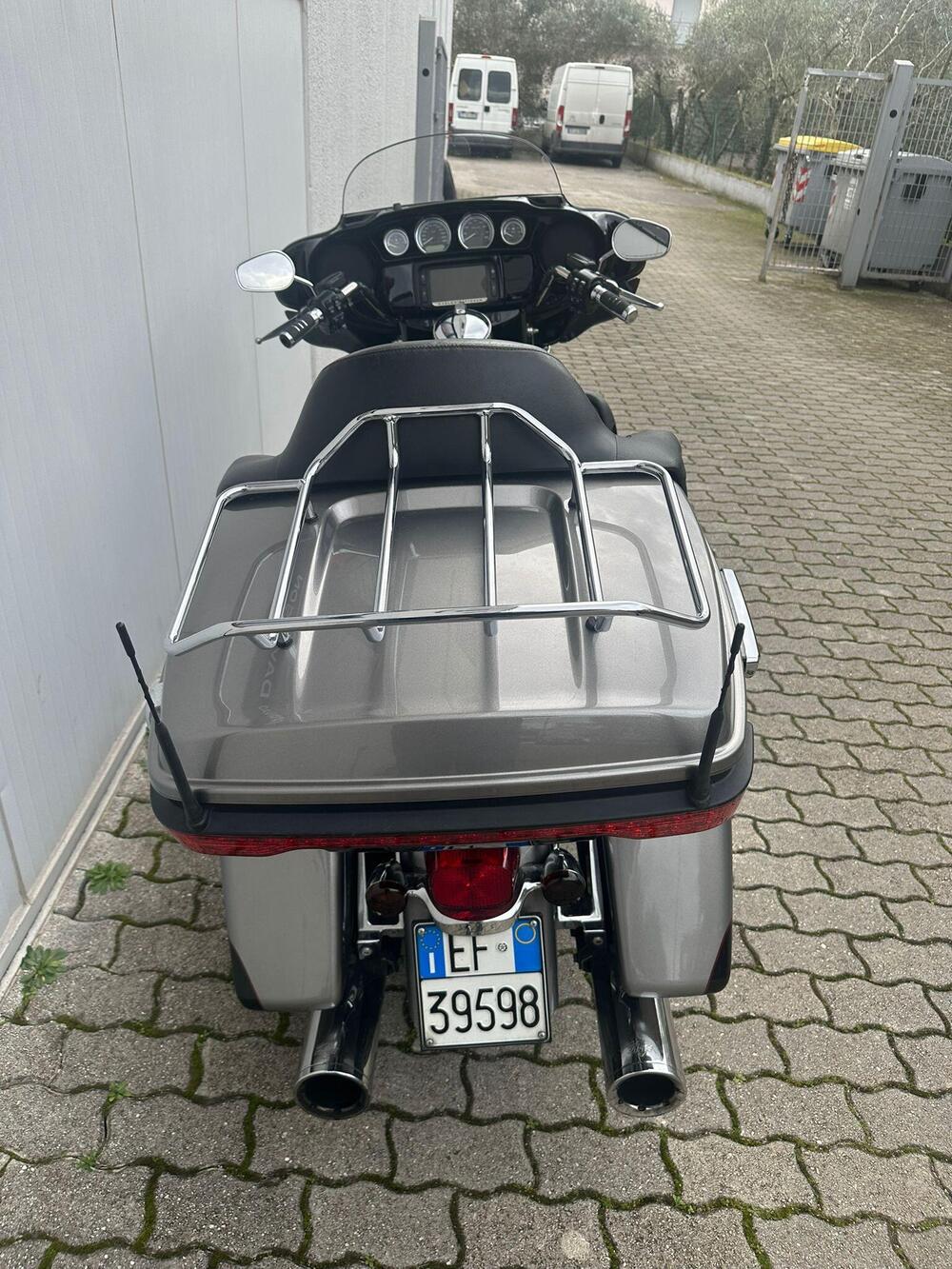 Harley-Davidson 1690 Electra Glide Ultra Limited Low (2014 - 16) - FLHTKL (7)