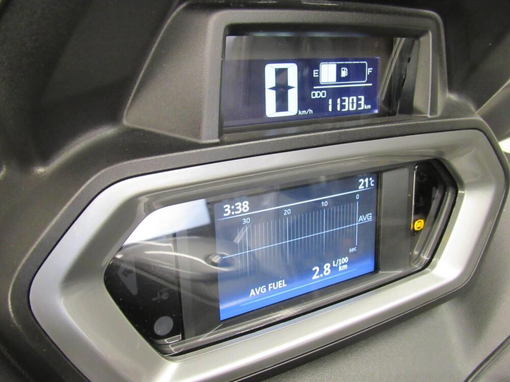 Yamaha X-Max 300 Tech Max (2021 - 24) (10)