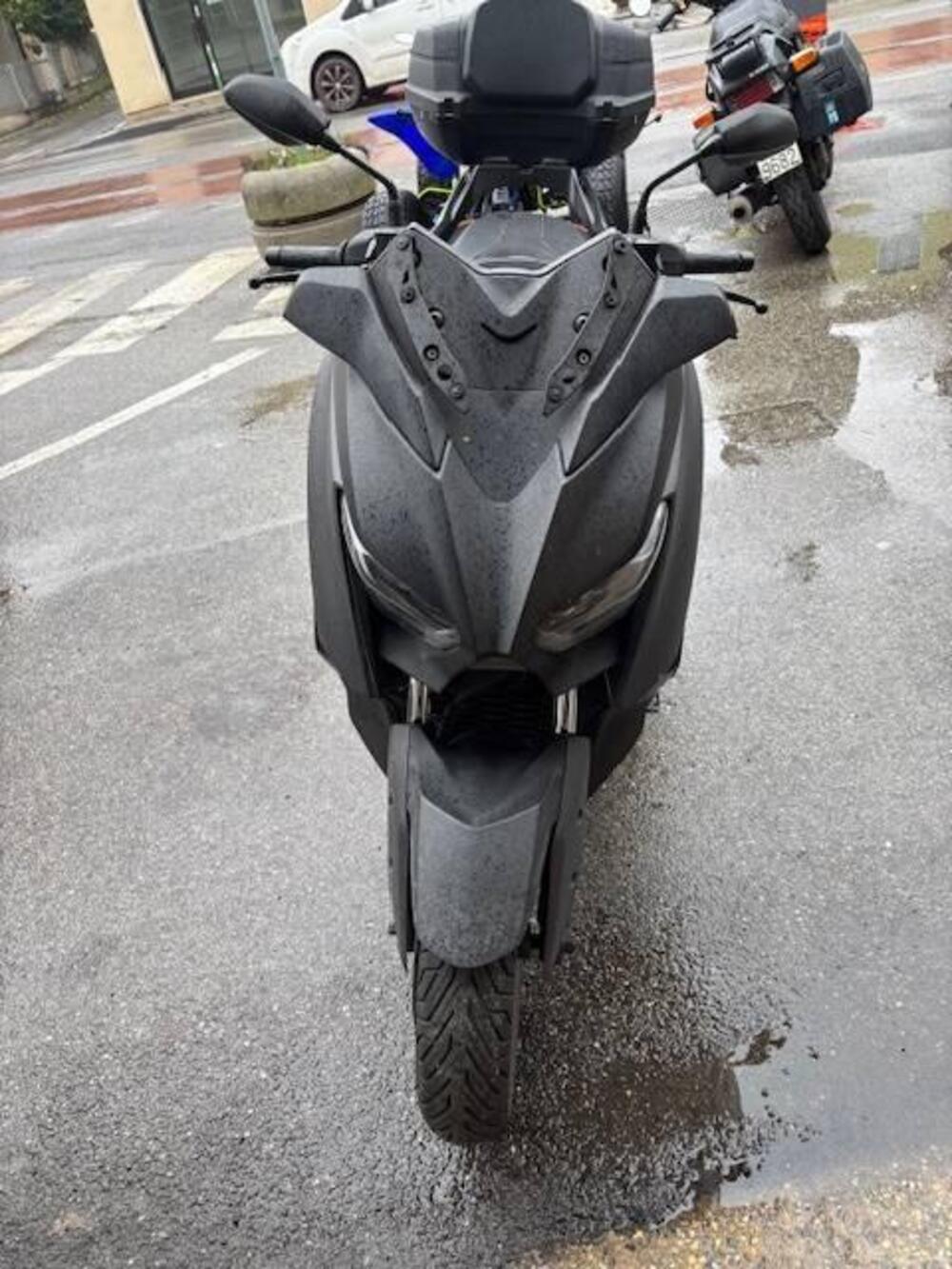 Yamaha X-Max 300 (2021 - 24) (3)