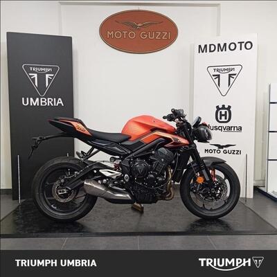 Triumph Street Triple 765 R (2023 - 26) nuova