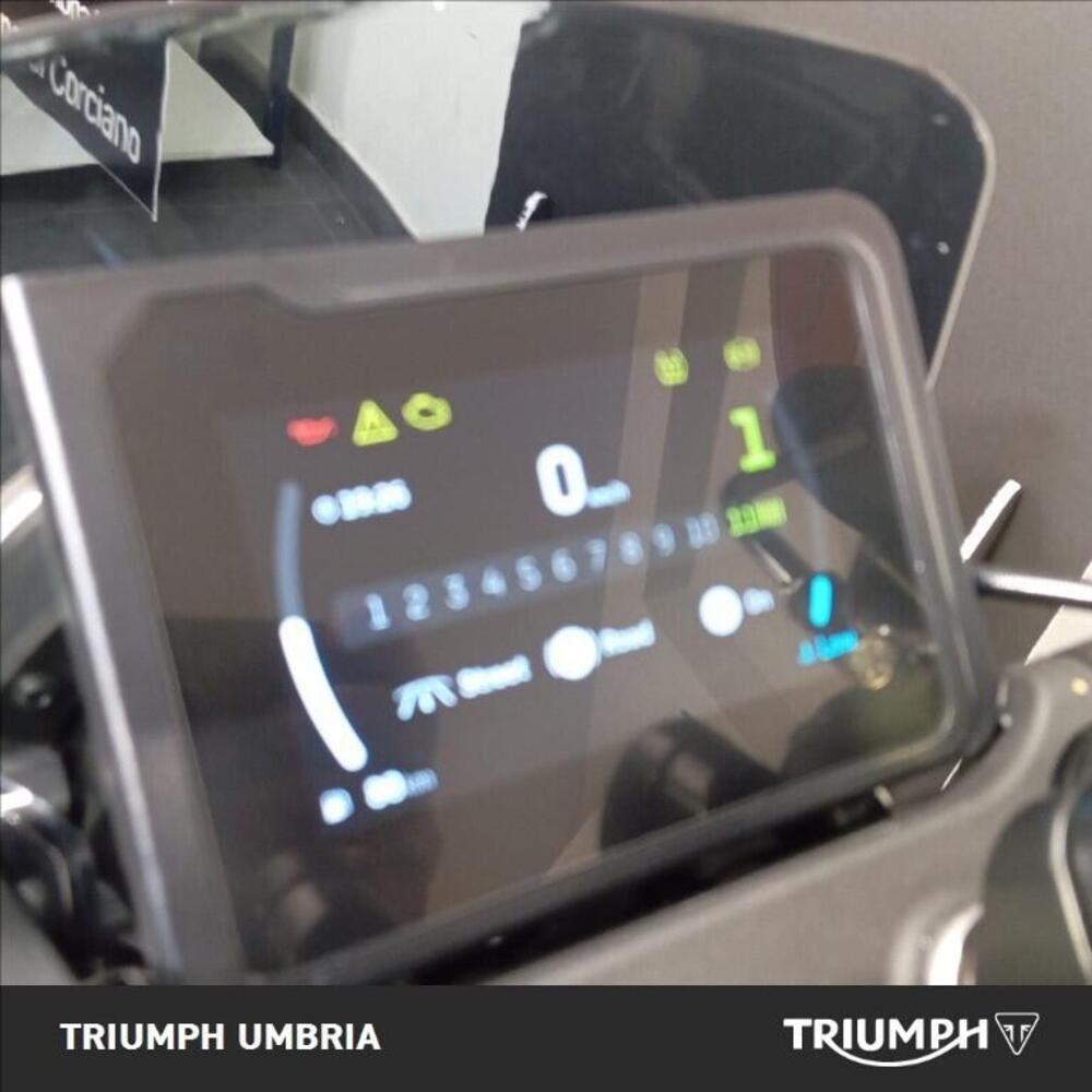 Husqvarna Svartpilen 401 (2024 - 26) (4)