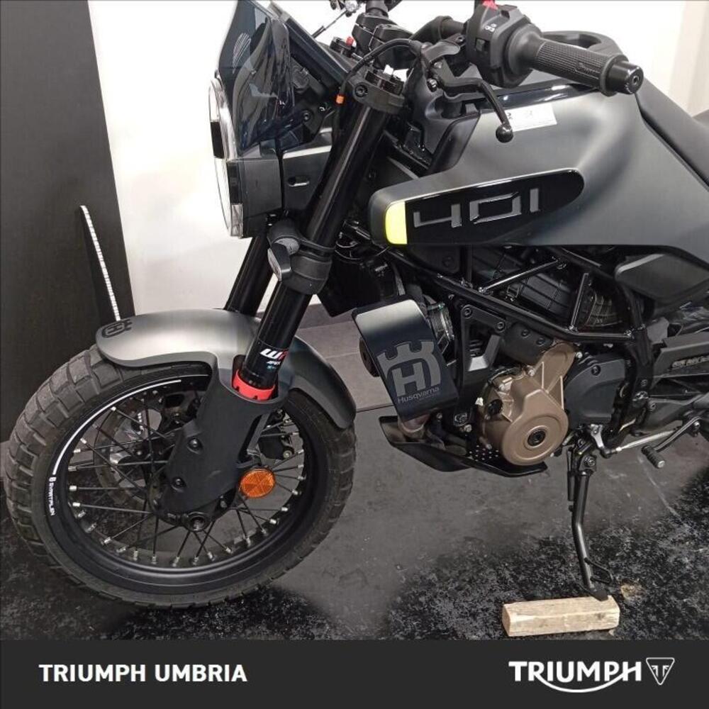 Husqvarna Svartpilen 401 (2024 - 26) (9)