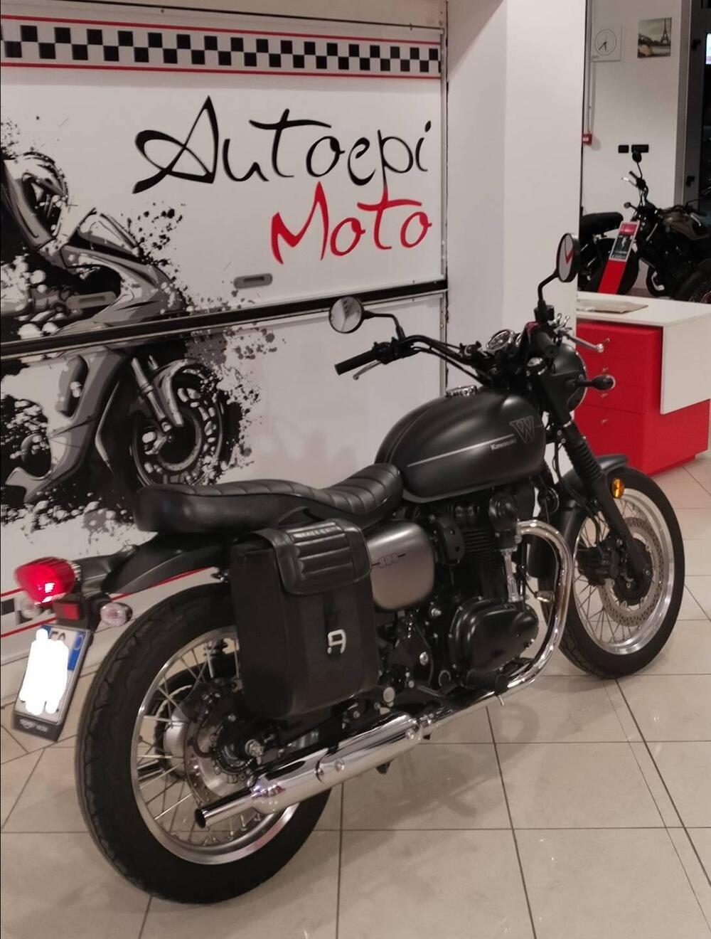 Kawasaki W 800 (2020) (2)