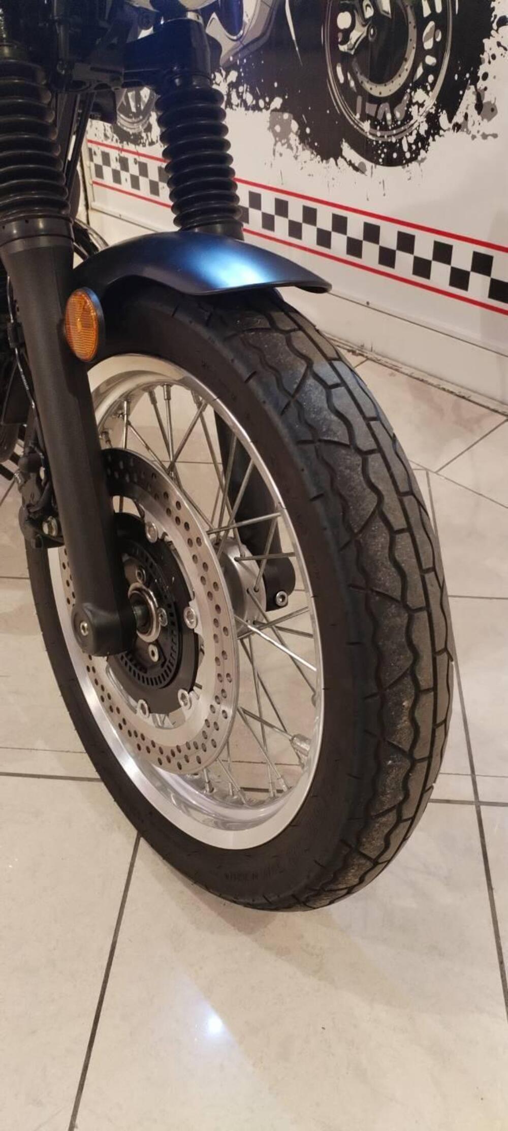 Kawasaki W 800 (2020) (8)