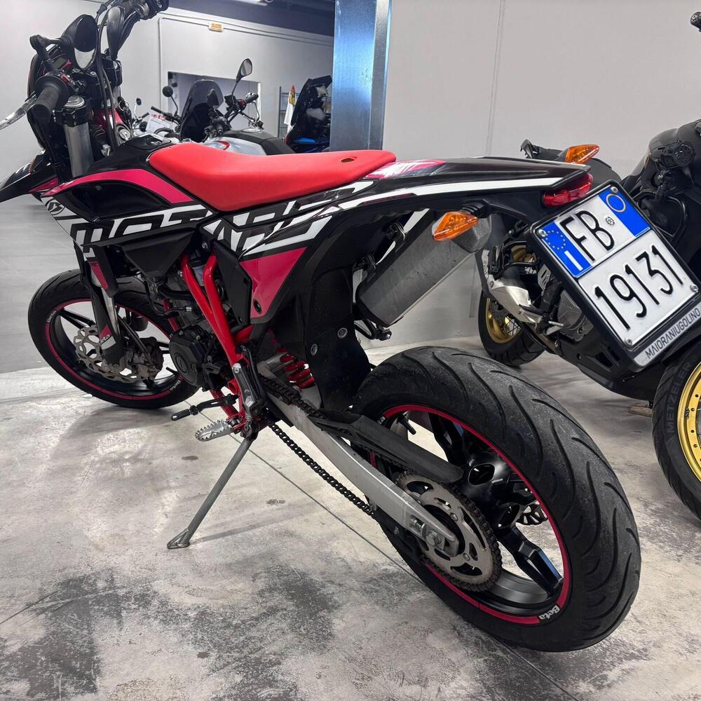 Betamotor RR 125 4T Motard LC (2021 - 23) (4)